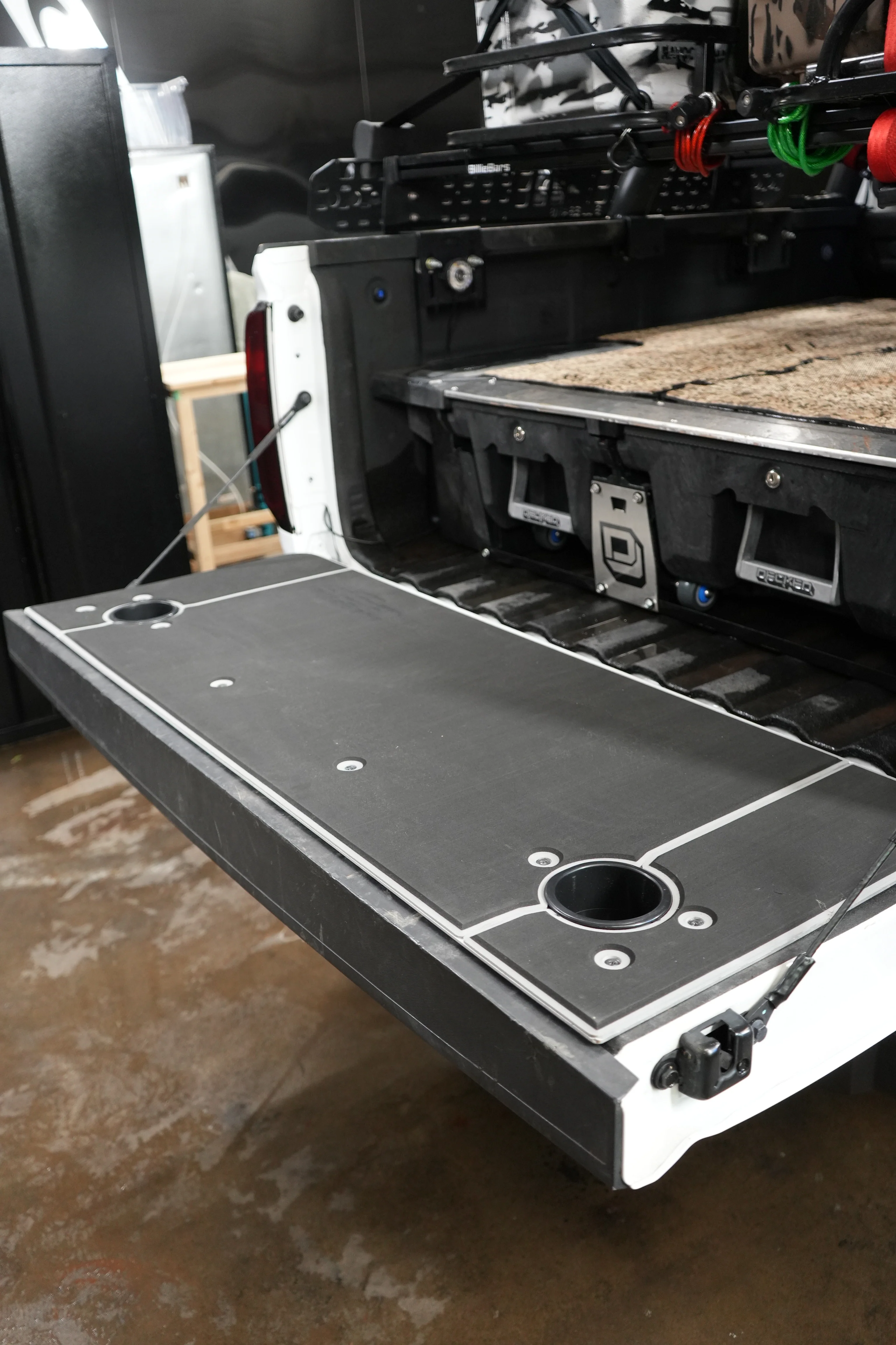 Colorado/Canyon Tailgate Cover (2014-2022) - Image 5