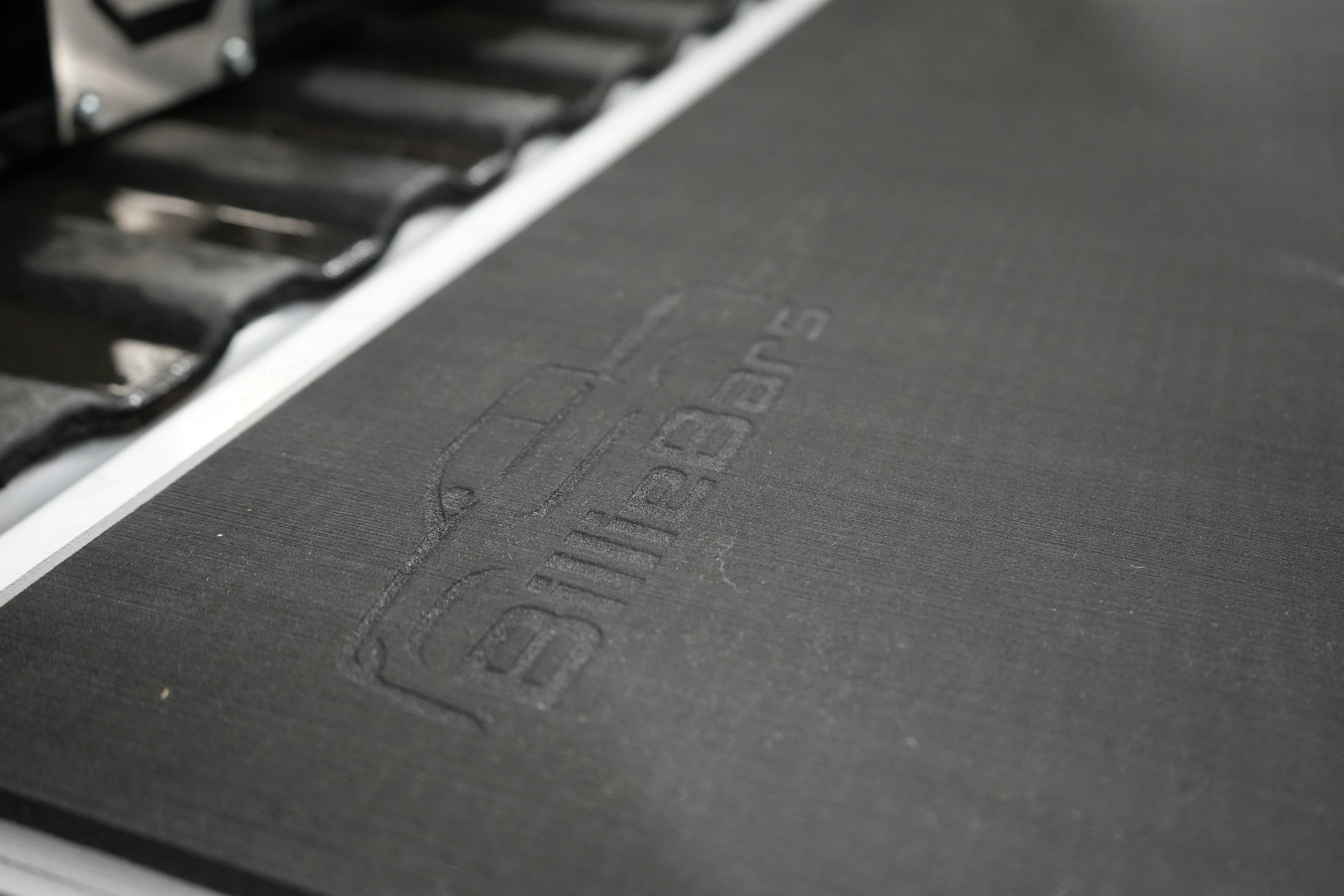 Colorado/Canyon Tailgate Cover (2014-2022) - Image 6