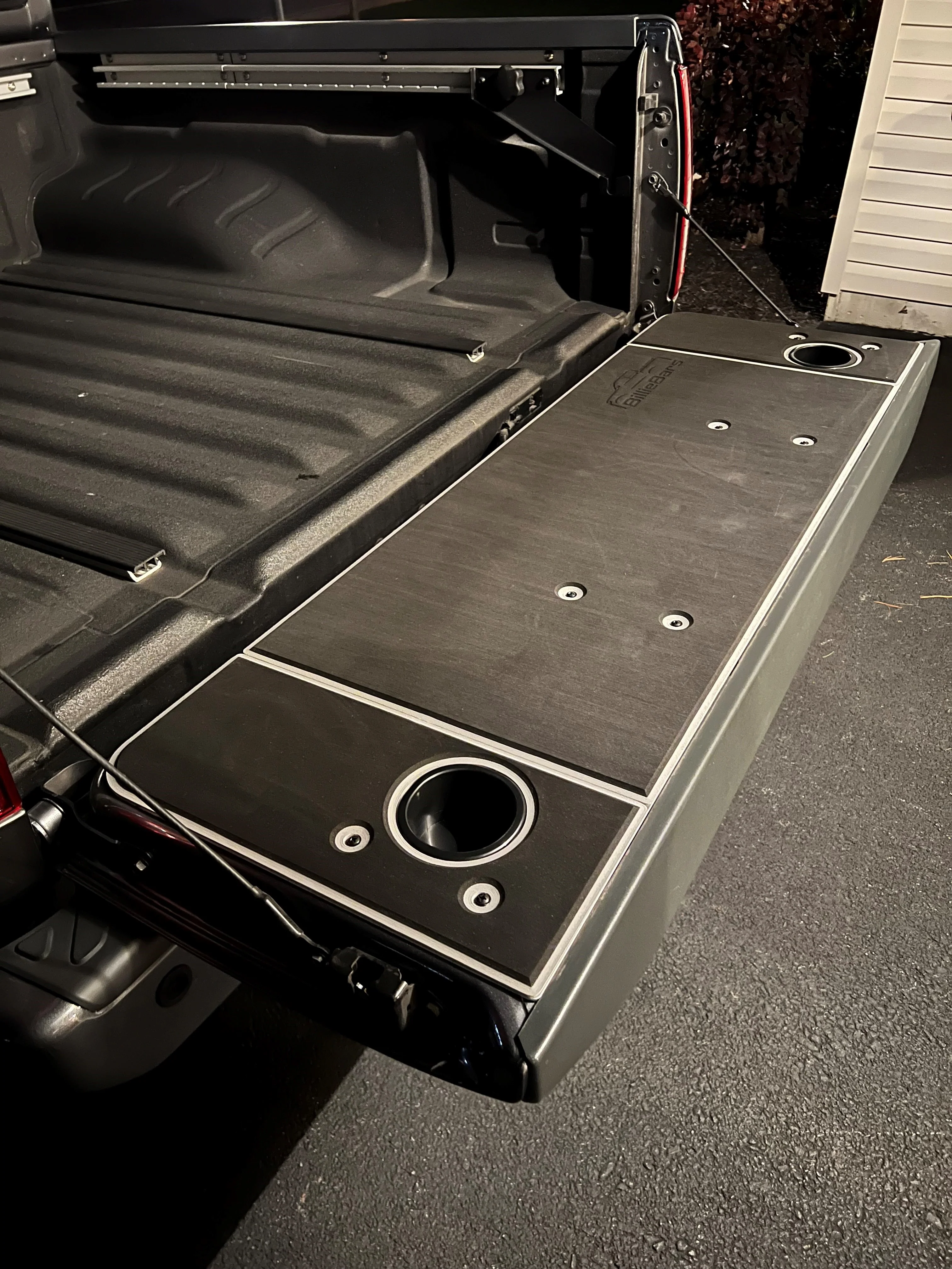 Frontier Tailgate Cover (1997-2021) - Image 3