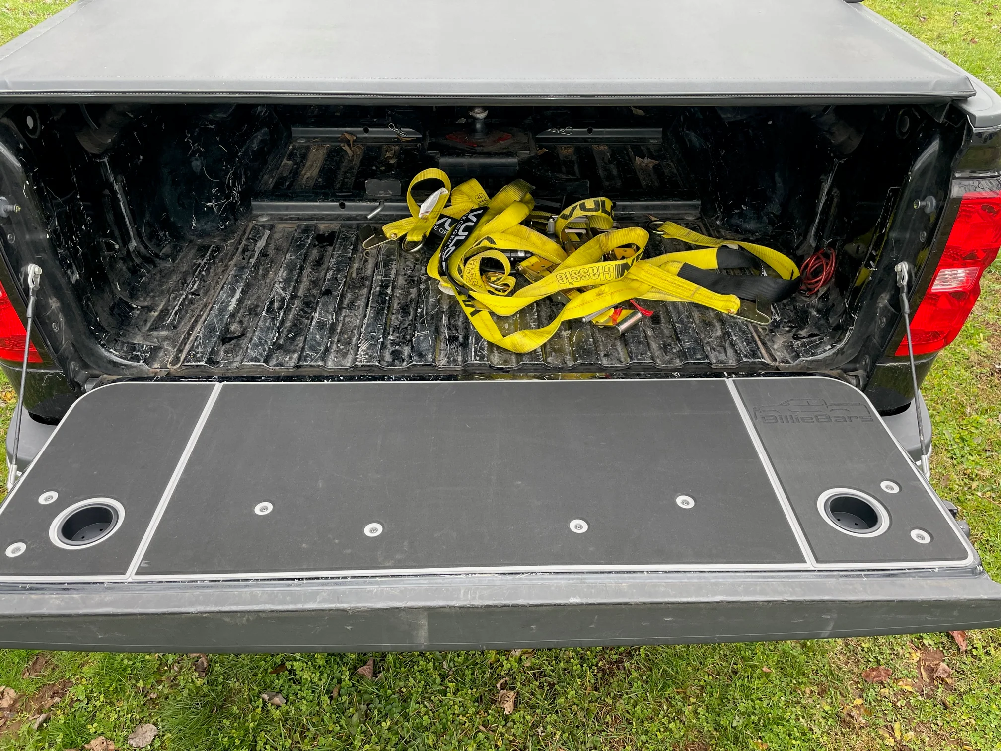 Silverado/Sierra 1500, 2500, 3500 Tailgate Cover (2014-2018) - Image 4